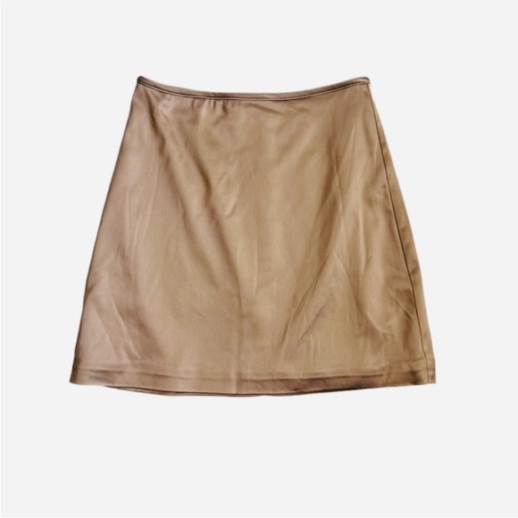 Aritzia Wilfred Satin Tavern Mini Skirt - Picture 3 of 7